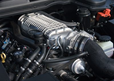 Leistungsstarke V8-Kompressor-Auto-Motor